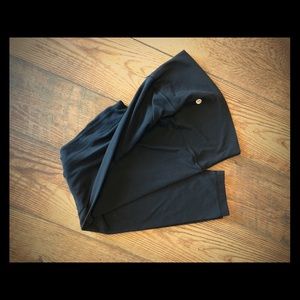 Lulu Lemon Leggings - Black 2